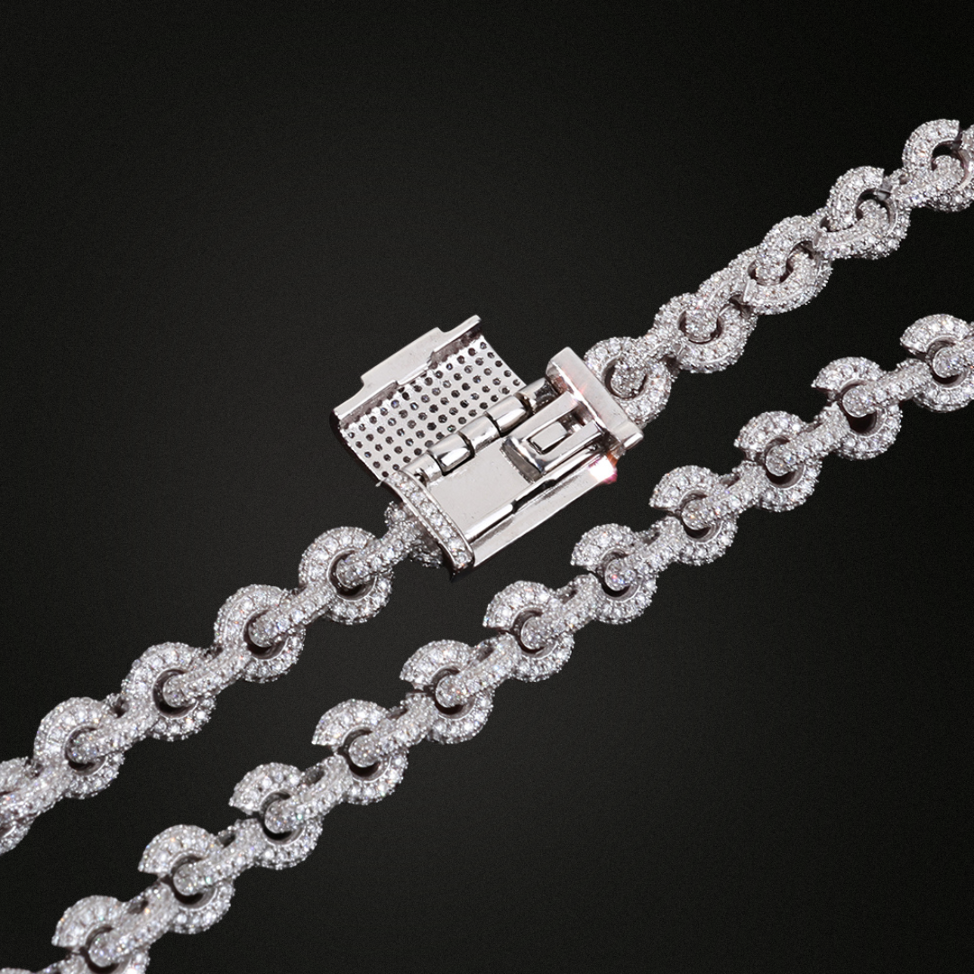 Cross Link Moissanite Bracelet